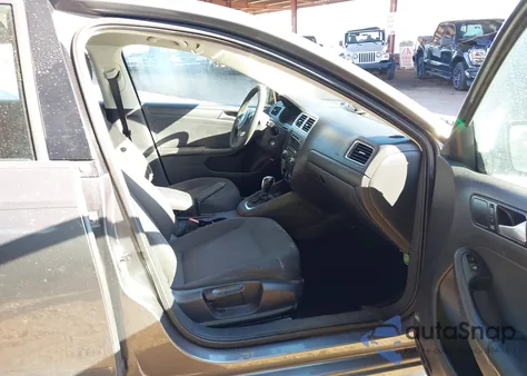 2014 Volkswagen Jetta 2.0L S из США, поврежденный, VIN 3VW2K7AJXEM288002